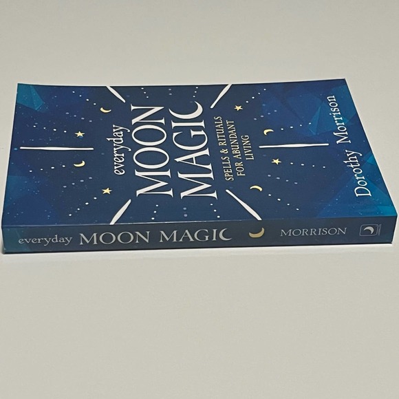 Everyday Moon Magic by Dorothy Morrison - Picture 5 of 7